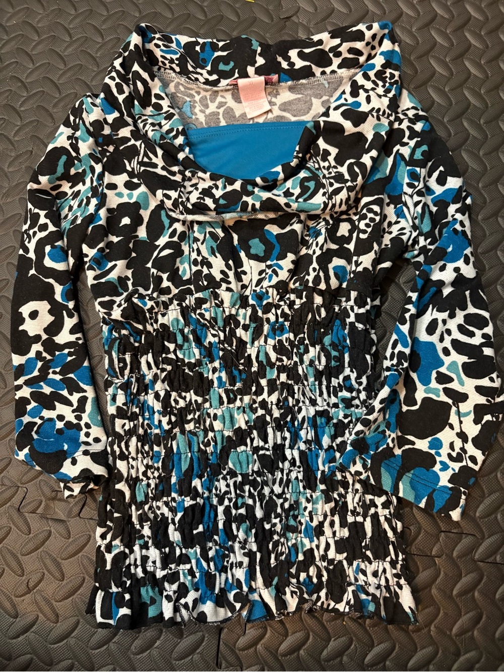 Candie's Blue and Black Animal Print Top